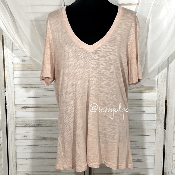 Splendid Everly Slub V-Neck Tee - Picture 4 of 9